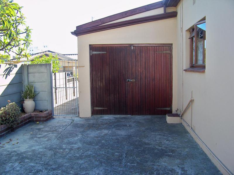 3 Bedroom Property for Sale in Churchill Estate Western Cape